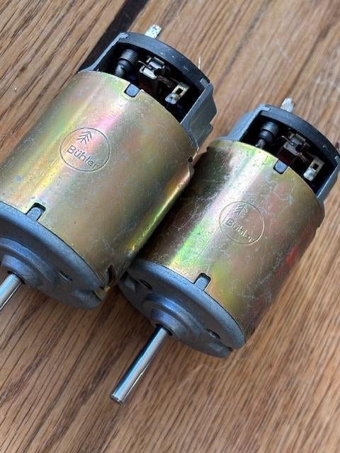2 zware Buhler elektromotoren 12V type 2183 voor Meccano, Ophalen of Verzenden