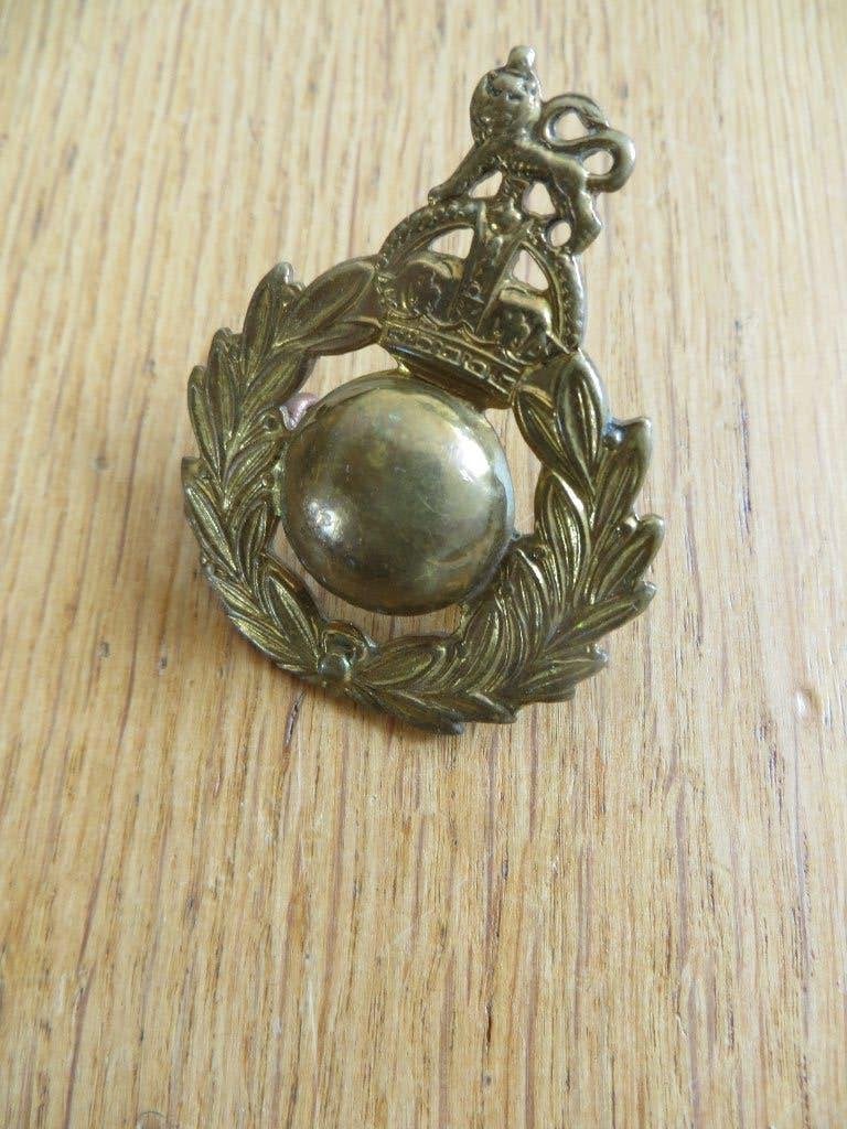 WW2 Royal Marines Commandos Cap Badge, Verzamelen, Ophalen of Verzenden, Luchtmacht, Engeland, Embleem of Badge