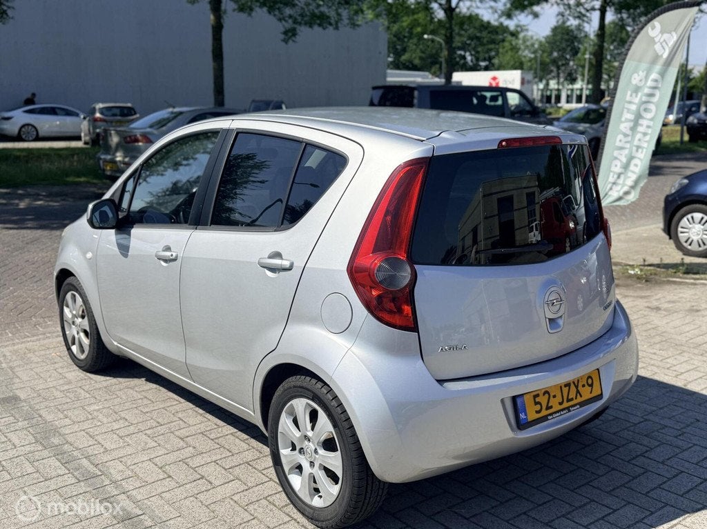 Opel Agila 1.0 Enjoy, Gebruikt, 31 €/maand, 996 cc, Bedrijf