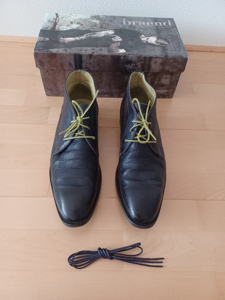 Leren veterschoenen, Blauw, Braend, Ophalen of Verzenden, Zo goed als nieuw