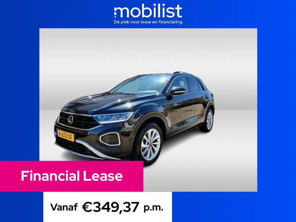 Volkswagen T-Roc 1.0 TSI Life Edition (bj 2024), Gebruikt, 1192 kg, Zwart, Automatische klimaatregeling