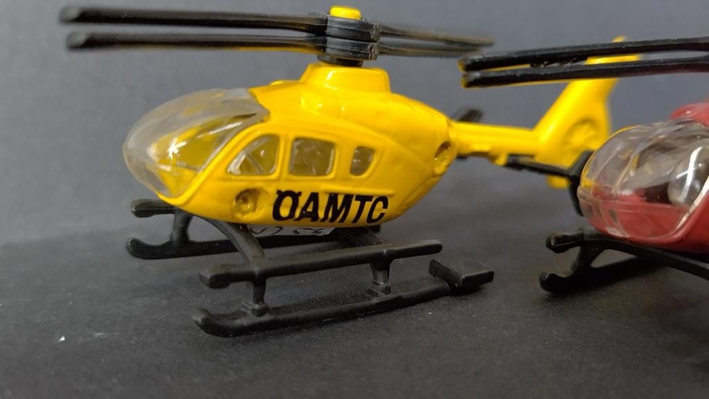 Helicopter Heli trauma oamtc Notarzt Siku Pol, Schlittenbacherstrasse 60 Lüdenscheid Germany, Overige typen, Ophalen of Verzenden