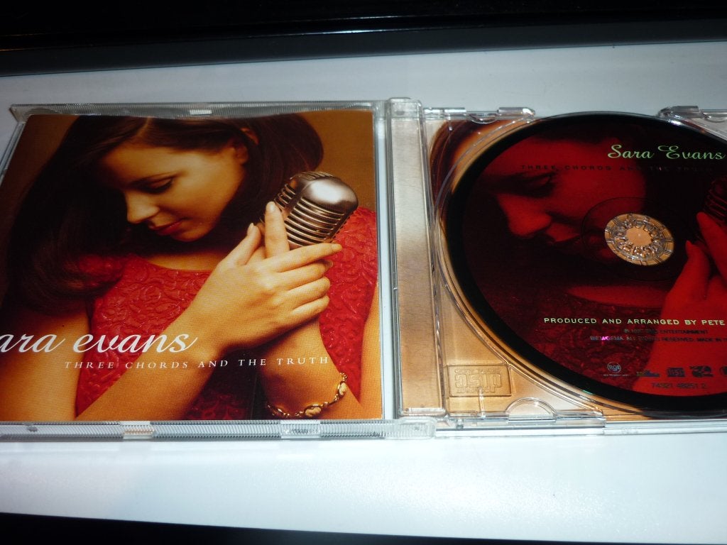 Sara Evans de cd three chords and the truth, Verzenden, Zo goed als nieuw