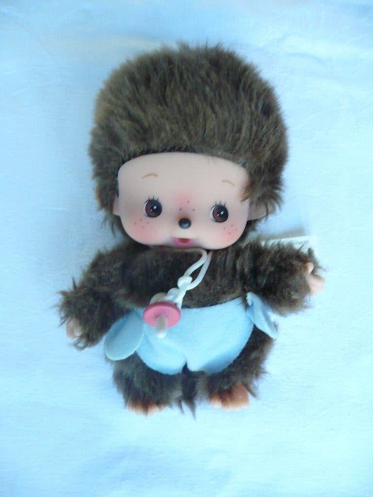 Monchhichi pop Bebichhichi classic jongen met speen,14cm., Verzamelen, Poppen, Ophalen of Verzenden, Zo goed als nieuw, Pop