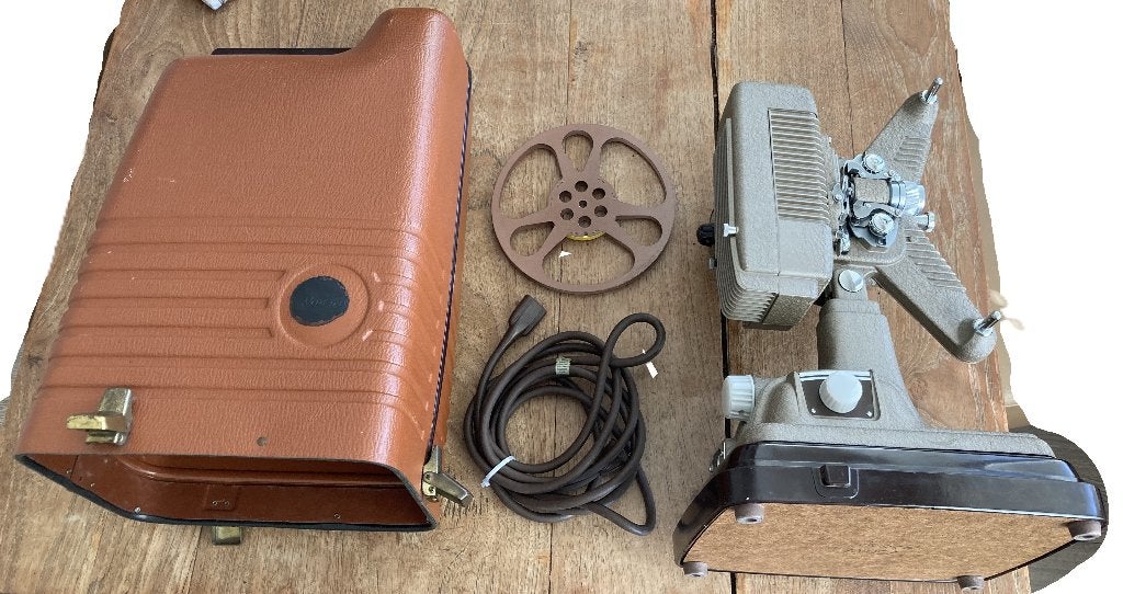 Filmprojector Revere P-90, Ophalen of Verzenden, 1960 tot 1980, Projector