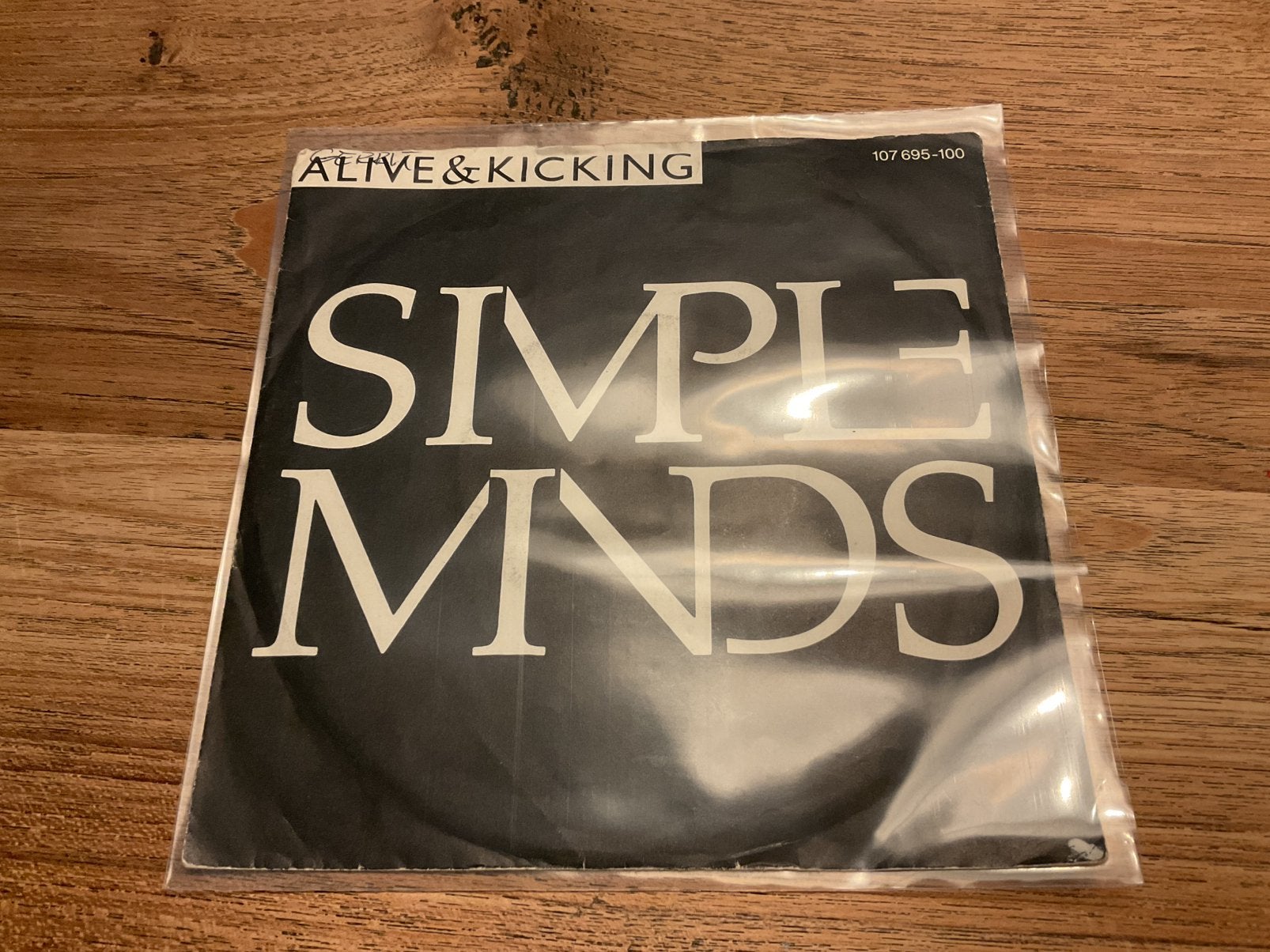 Simple Minds, Alive & kicking, Ophalen of Verzenden, Zo goed als nieuw, 7 inch, Pop