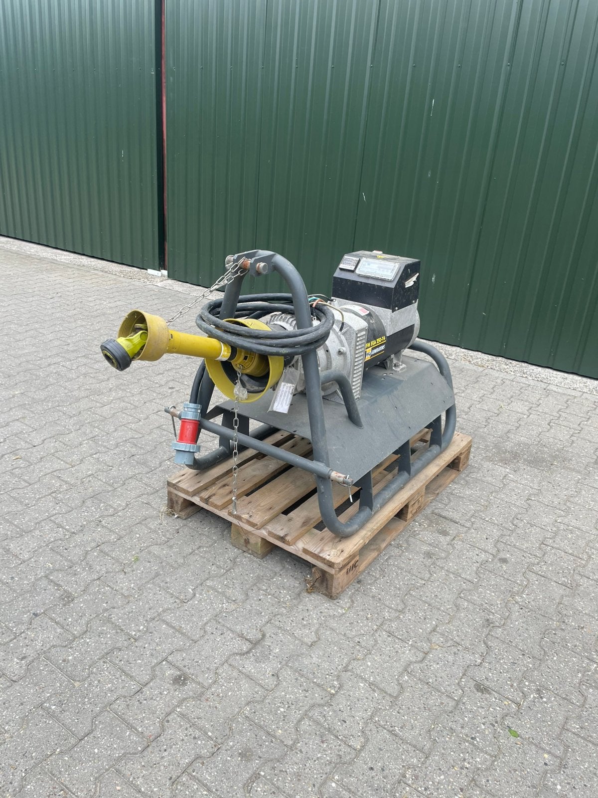 WFM Aftakas/trekker aggregaat 25 KVA, Ophalen, Geluidgedempt, Overige typen, Zo goed als nieuw