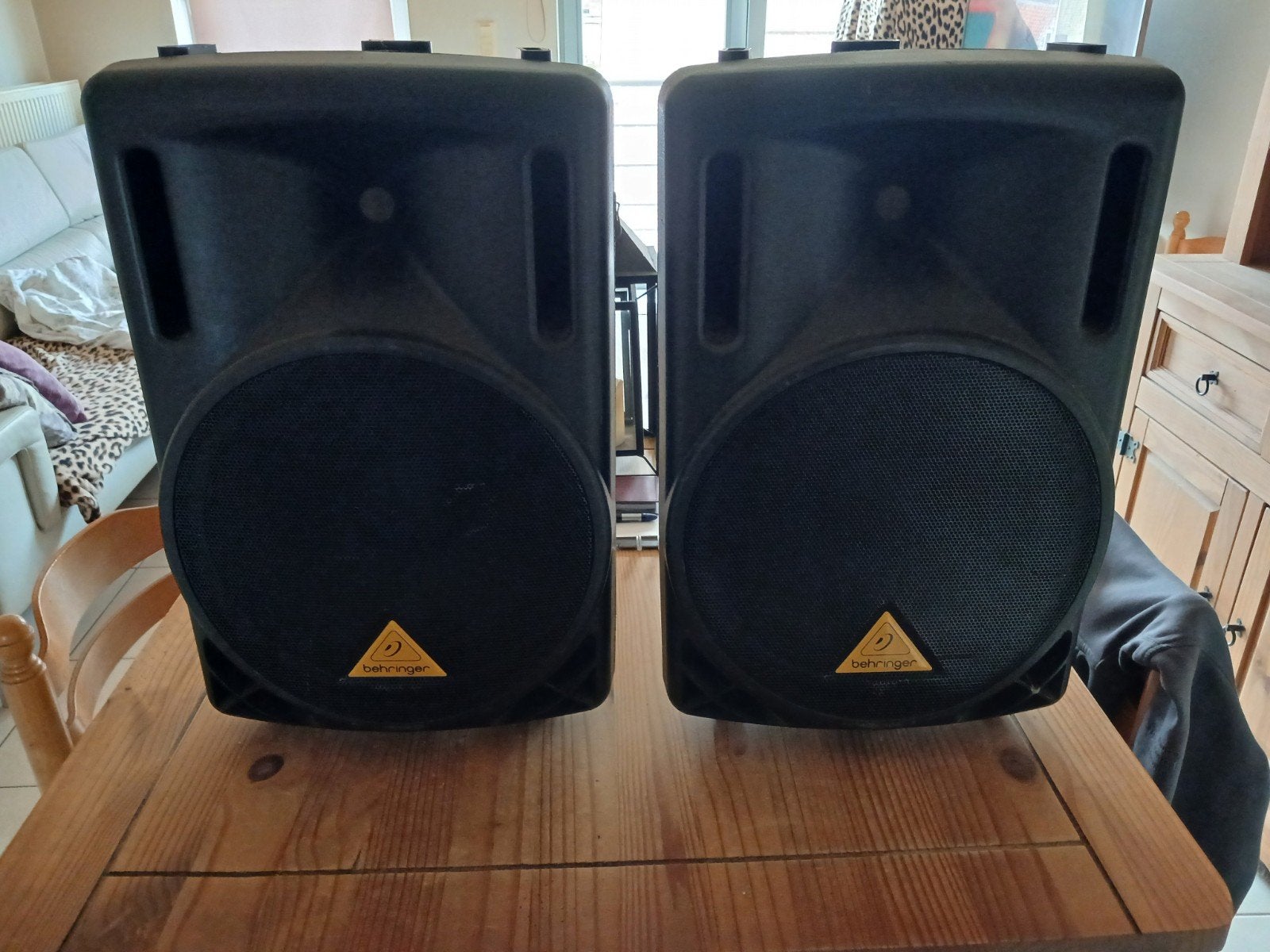 2x boxen behringer 2x55ow, Ophalen, Zo goed als nieuw, Minder dan 500 watt