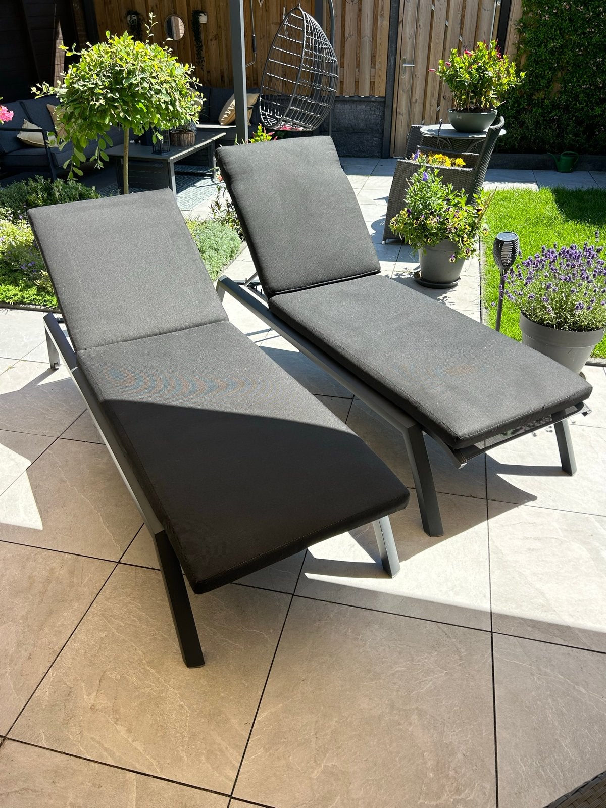 Set van 2 Bari ligbedden - aluminium met kussens, Tuin en Terras, Ligbedden, Ophalen, Gebruikt, Textileen, Verstelbaar
