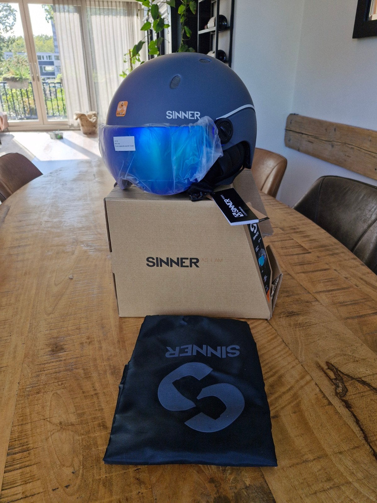 Nieuwe Sinner skihelm - Maat L met prijskaartje en doos, Overige merken, Overige typen, Nieuw, Ophalen of Verzenden