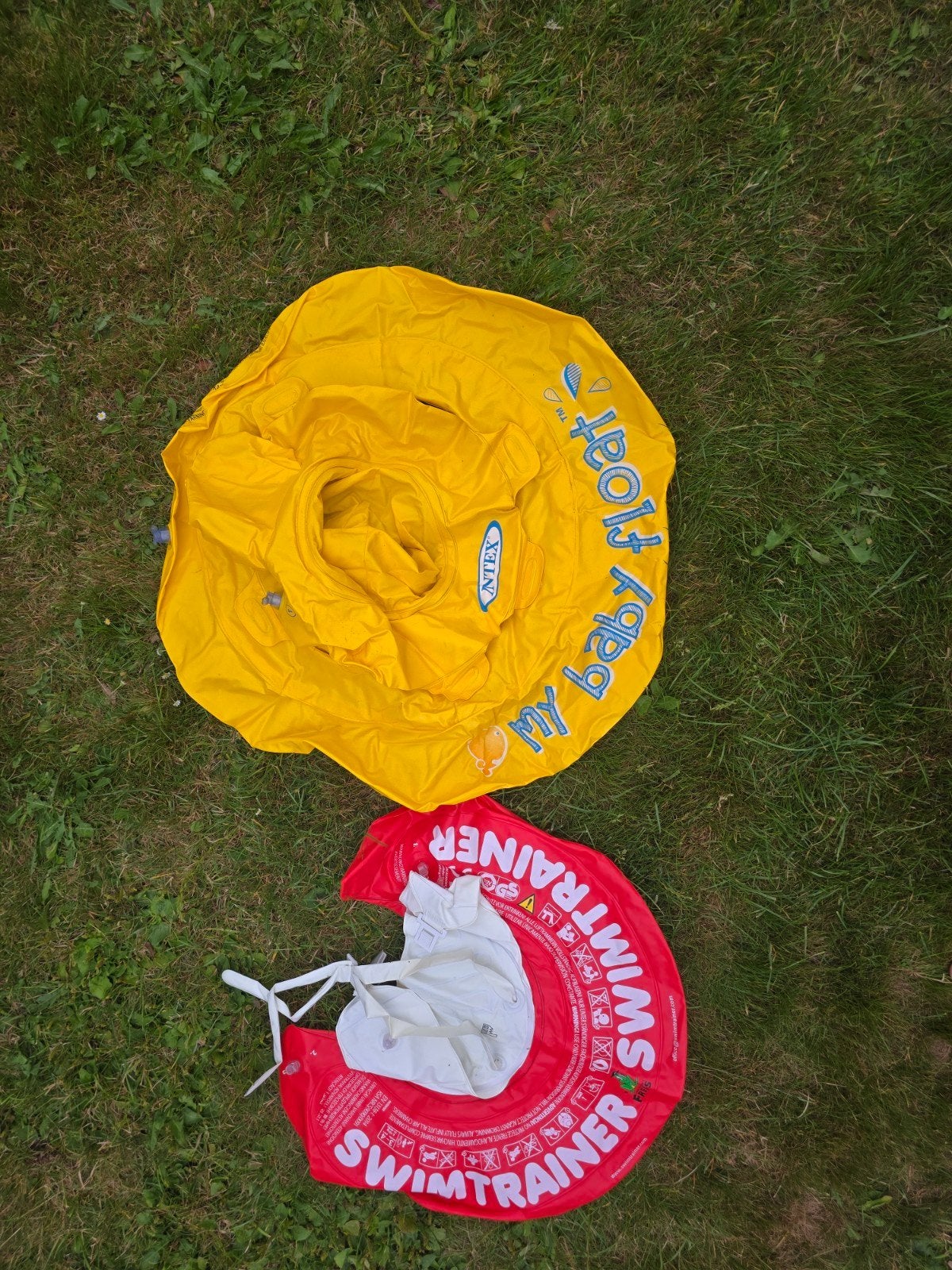 Intex baby zwemring en freds baby swimmtrainer, Ophalen of Verzenden, Gebruikt, Jongetje of Meisje, Zwem-accessoire