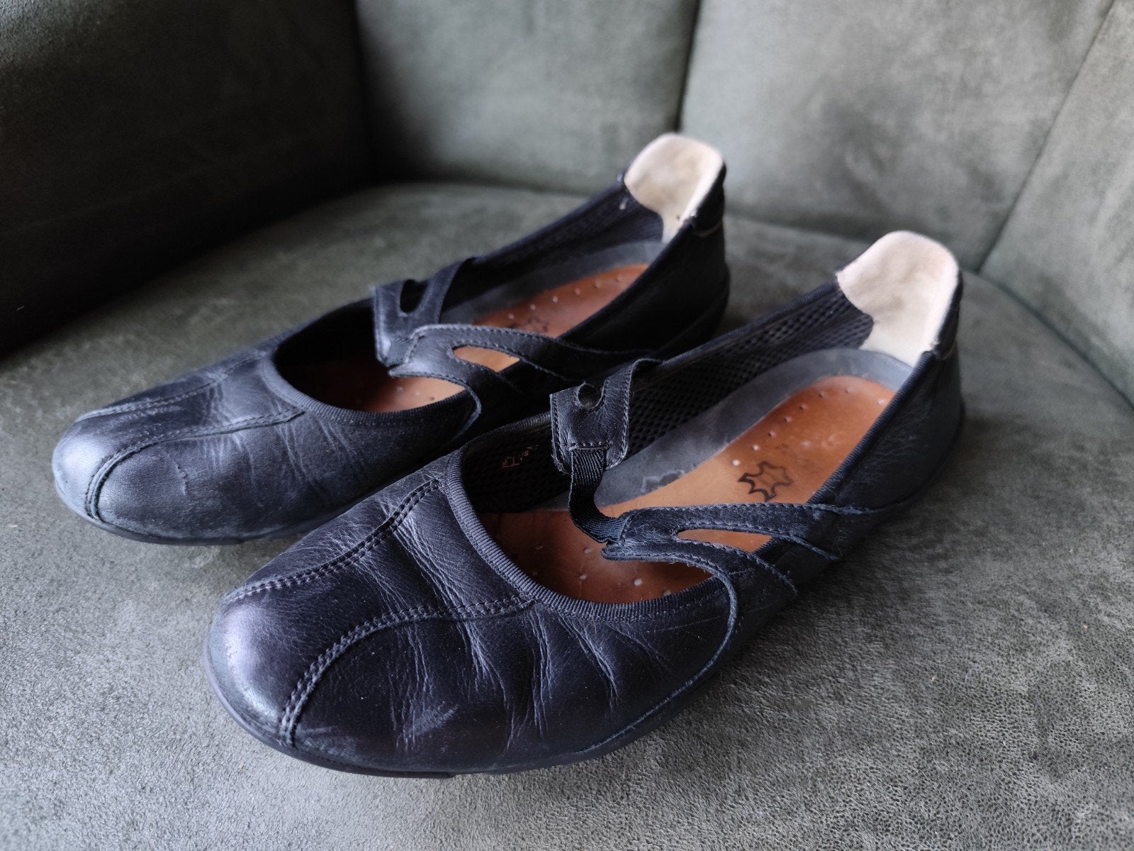Geox sportieve dames ballerina instapper mt 40 zwart, Ophalen of Verzenden, Gedragen, Zwart, Instappers