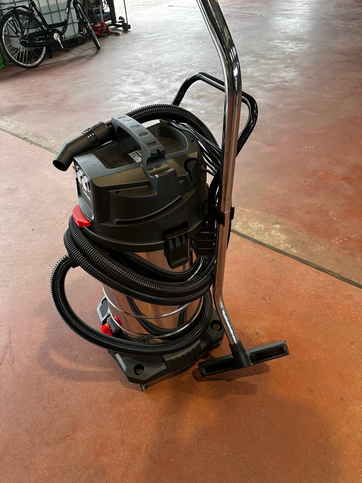Kremer Industriële Stofzuiger KR100LS 3000W 100L, Overige merken, Ophalen of Verzenden, Zo goed als nieuw, Industriële stofzuiger