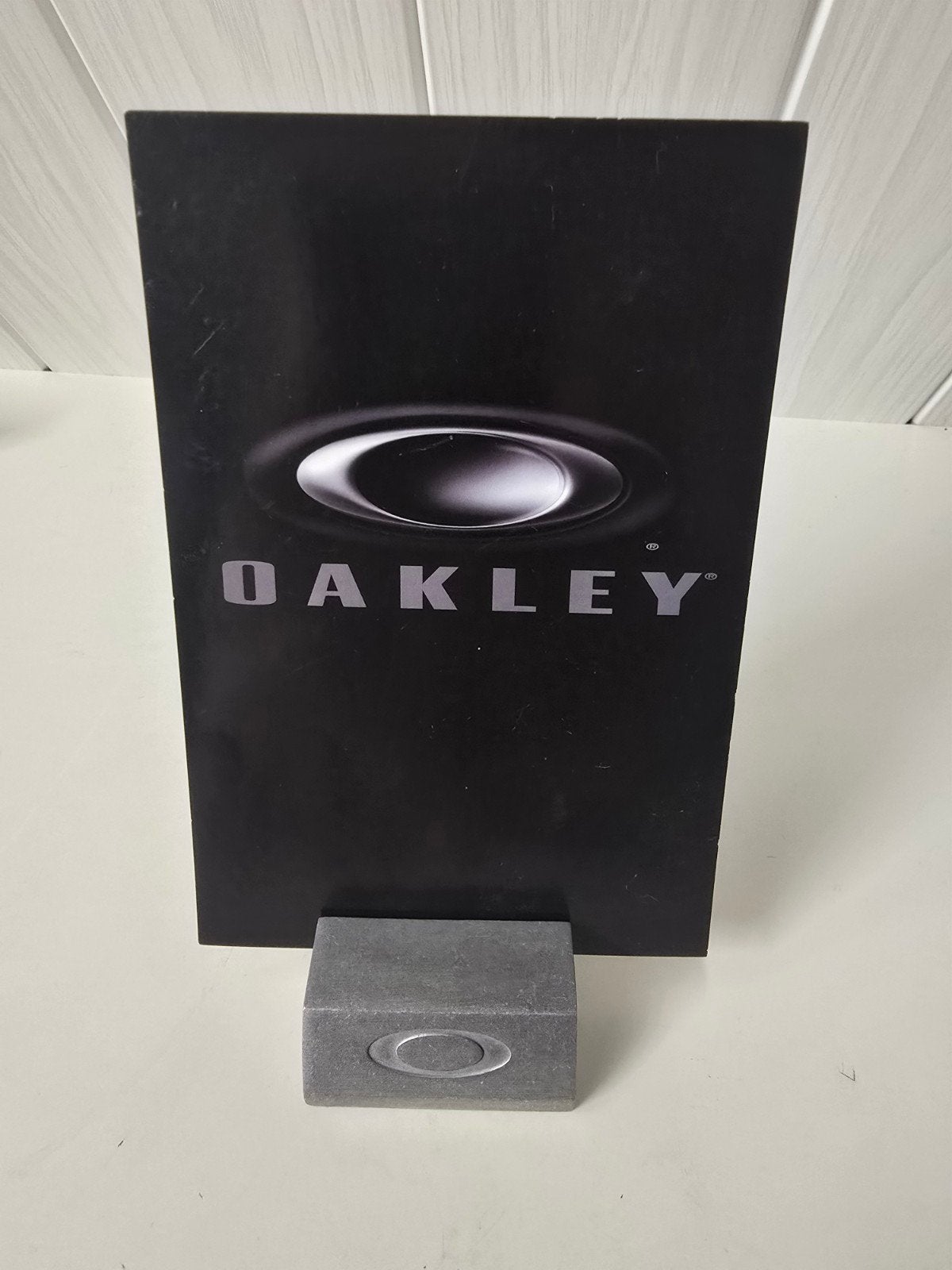 Zware Metalen Oakley Display Houder, Ophalen of Verzenden, Gebruikt, Gebruiksvoorwerp