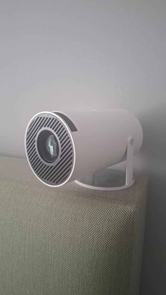 Projector tv, Ophalen of Verzenden, Zo goed als nieuw, Plafondventilator