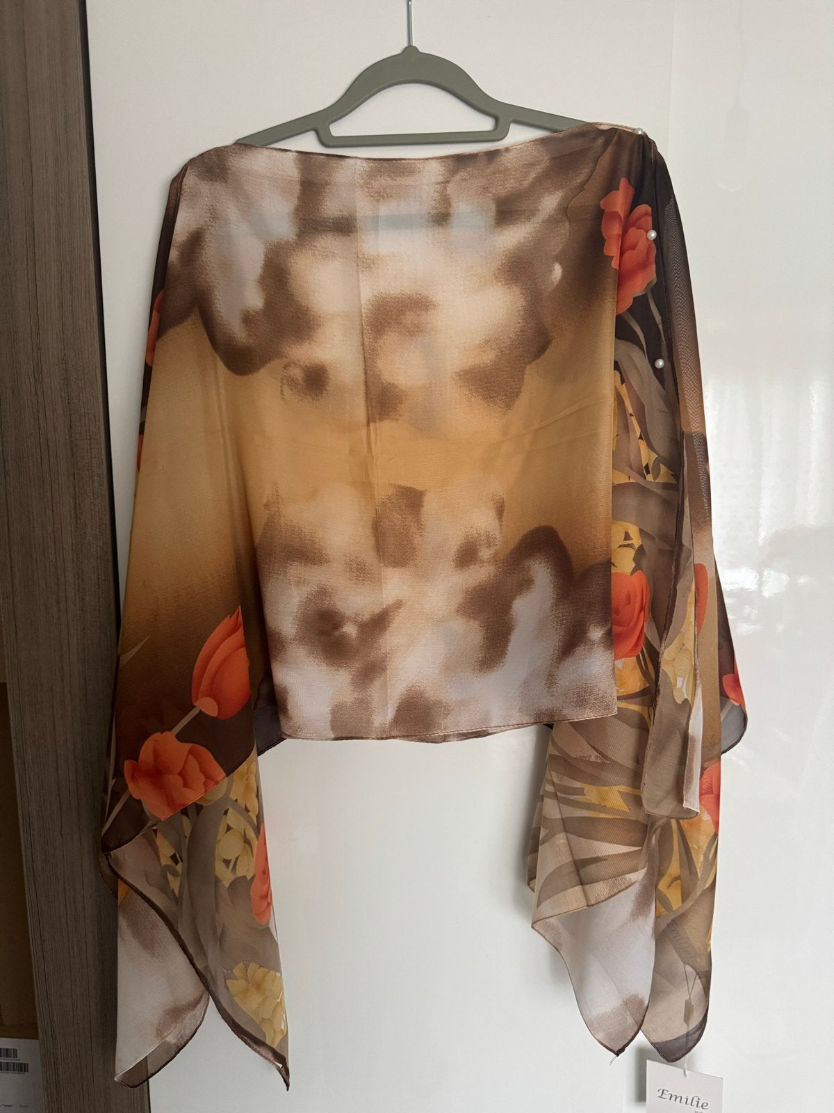 Emilie cover up  / omslagdoek met bloemenprint, Maat 38/40 (M), Bruin, Nieuw, Ophalen of Verzenden