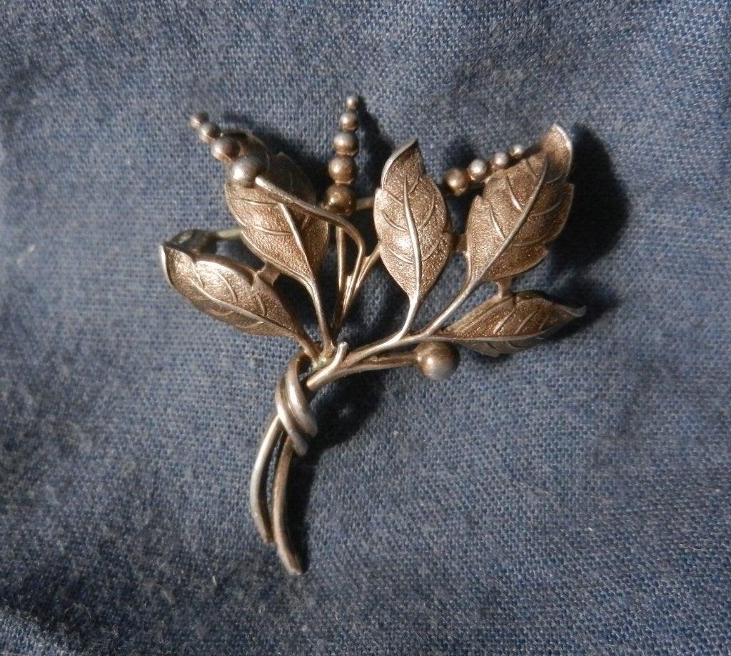 Zilveren vintage broche bloemmotieven Andreas Daub Pforzheim, Sieraden, Tassen en Uiterlijk, Minder dan 4 cm, Ophalen of Verzenden