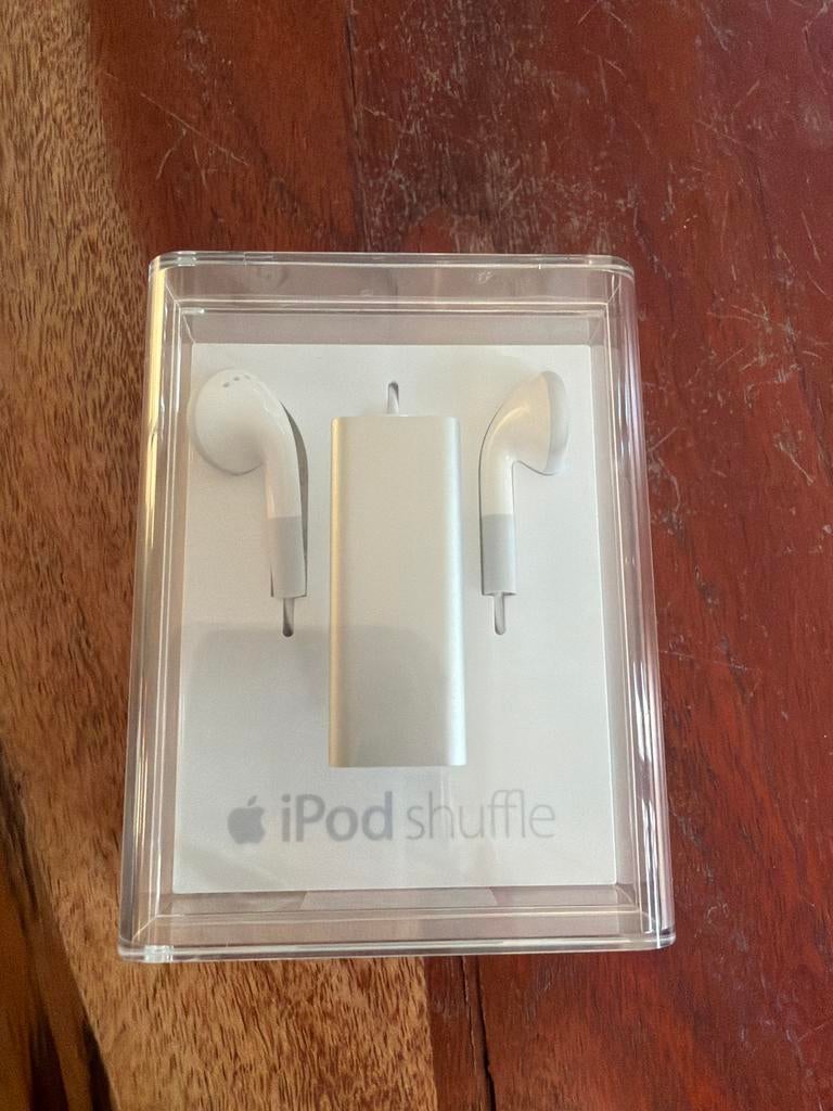iPod Shuffle 2GB NIEUW!, Audio, Tv en Foto, Mp3-spelers | Apple iPod, Shuffle, Nieuw, Ophalen of Verzenden, Zilver