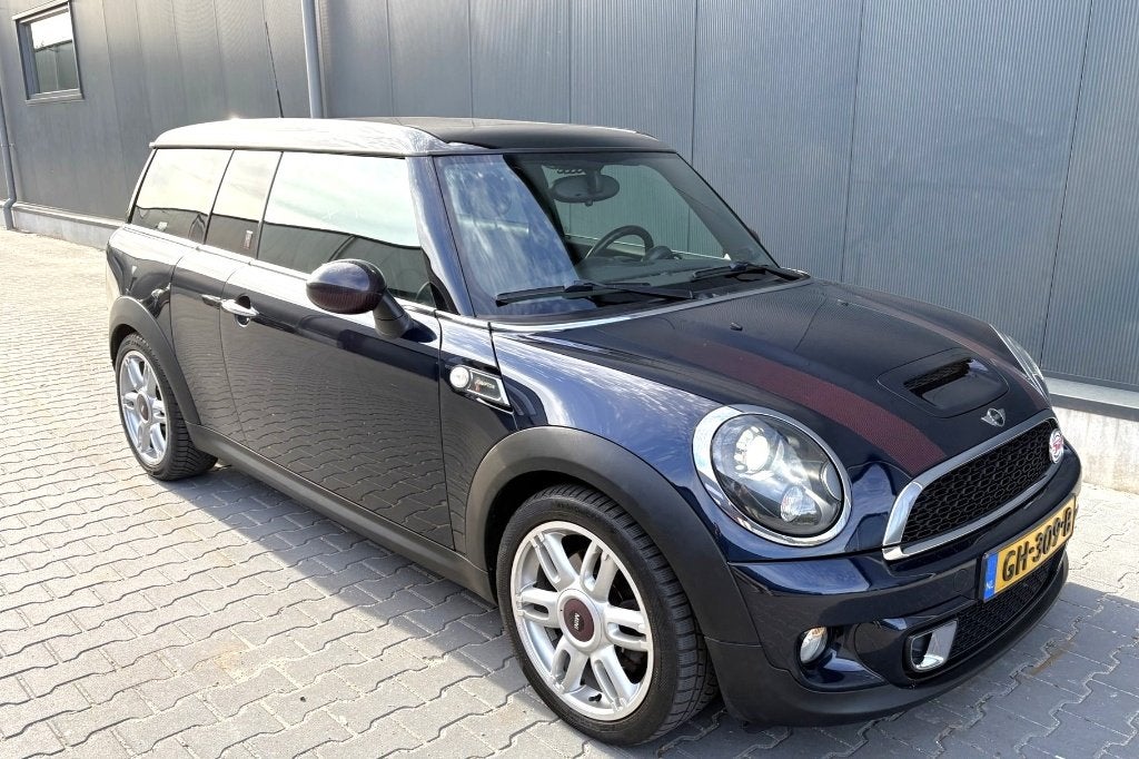 Mini Clubman 184pk Cooper S Hampton Navi Harman Kardon Pano, Auto's, 4 cilinders, Leder, Stationwagon, Particulier