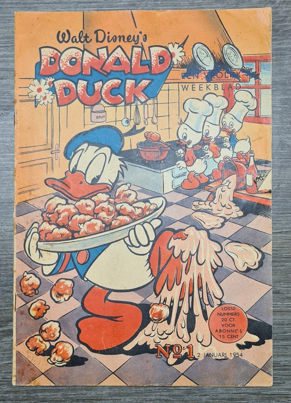 Donald duck zeldzaam nummer 1 uit 1954 paarse versie, Postzegels en Munten, Postzegels | Nederland, Ophalen of Verzenden