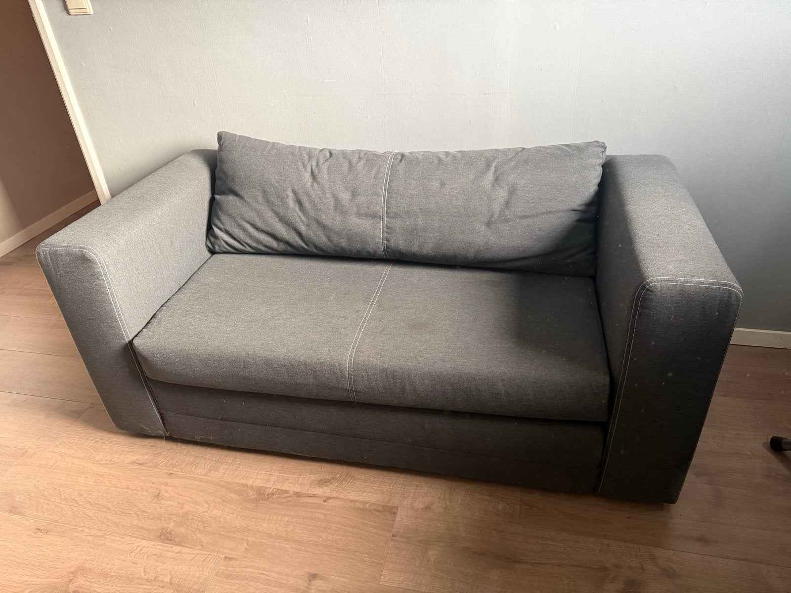 Gratis! IKEA Slaapbank - Grijs, met gebruikerssporen, Ophalen, Gebruikt, Tweepersoons, Grijs