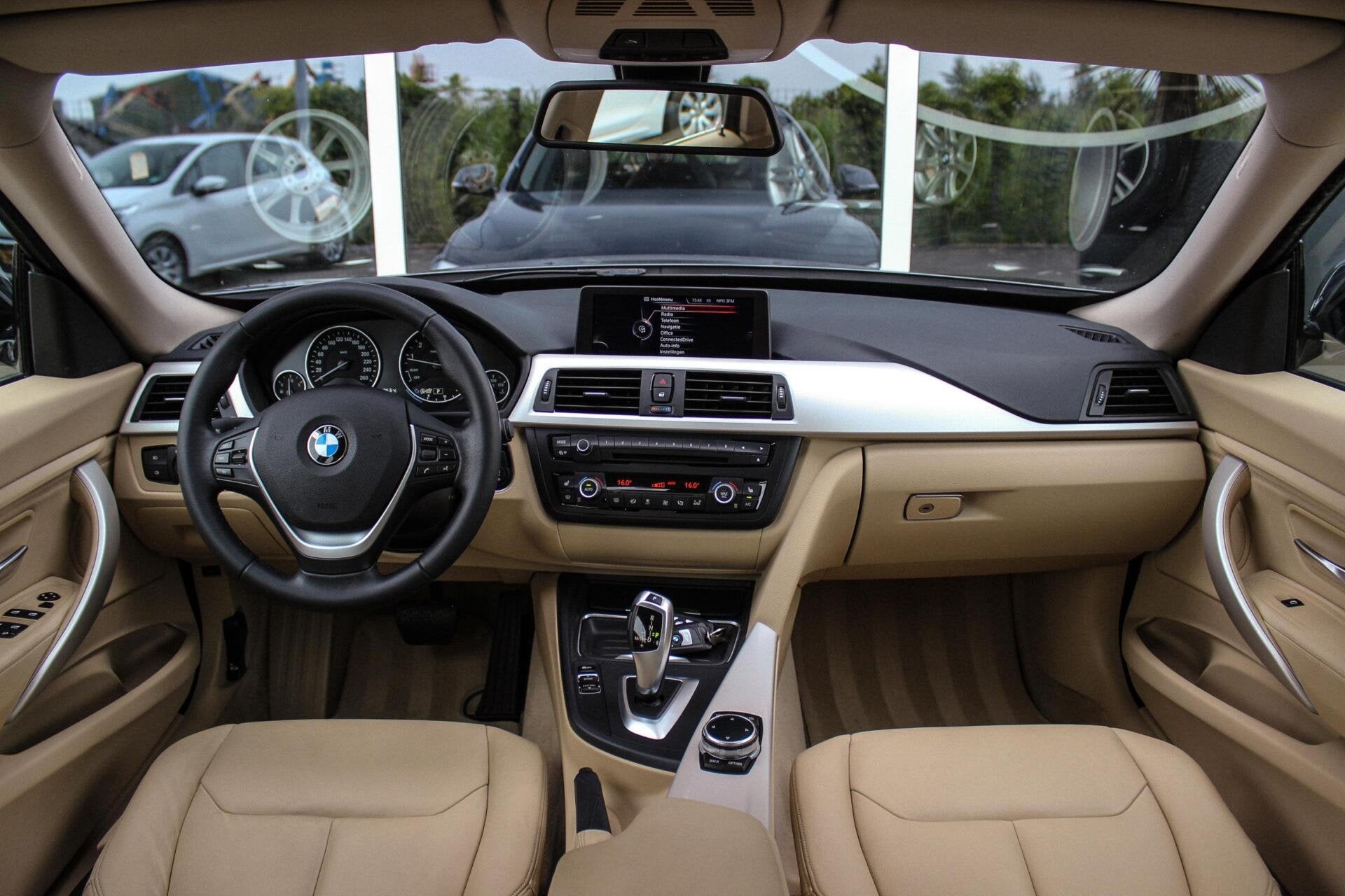 BMW 3-serie Gran Turismo 320i High Executive | 1e eigenaar |, Auto's, BMW, Automaat, Dealer onderhouden, Achterwielaandrijving