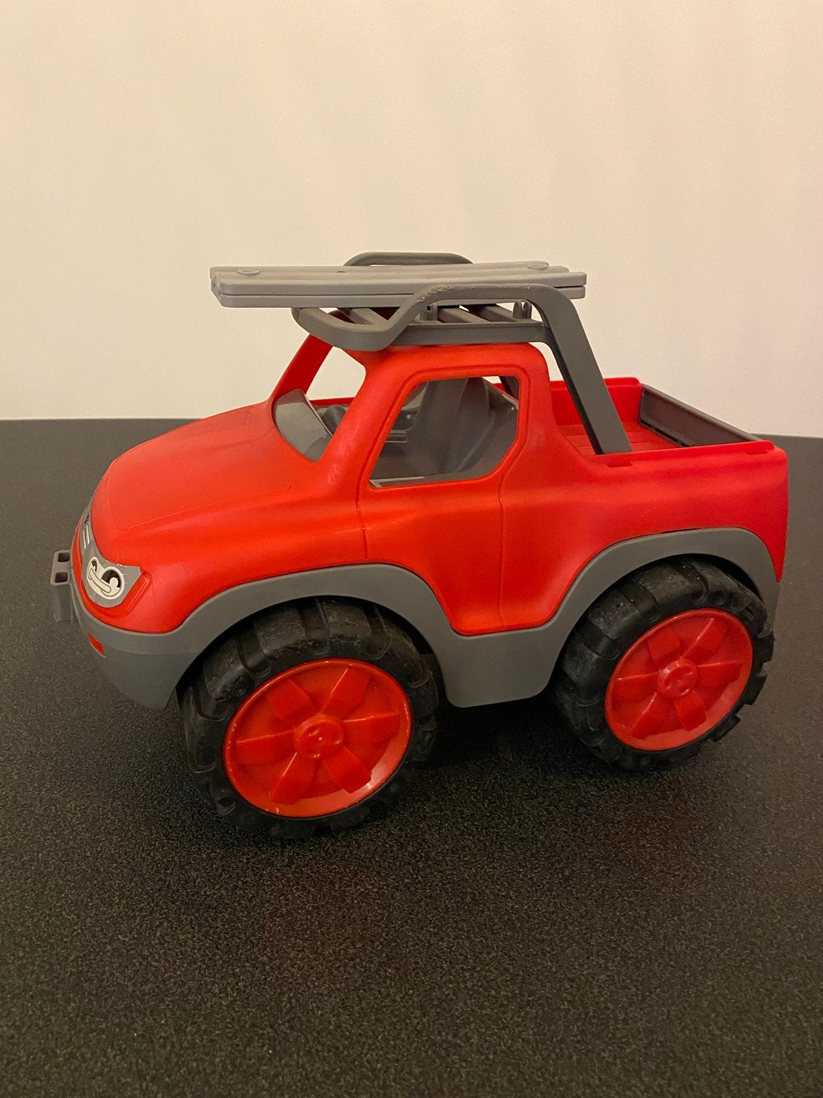 Grote Rode speelgoedtruck met ladders, Ophalen of Verzenden, Zo goed als nieuw