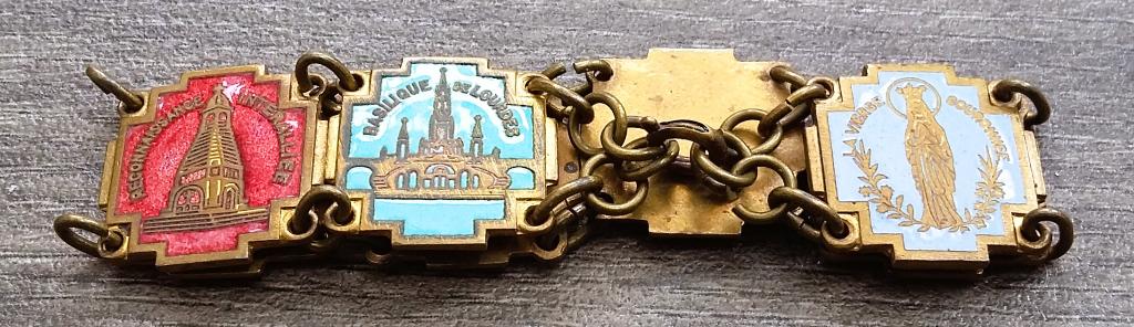 Om 1900 Bid Armband Pelgrim Souvenir Pelgrimage Glas Emaille, Antiek en Kunst, Antiek | Religie, Ophalen of Verzenden