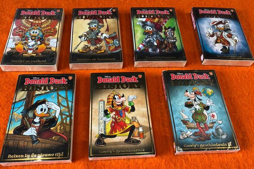 7 delen HISTORY Donald Duck, Meerdere comics, Ophalen of Verzenden, Zo goed als nieuw, Europa