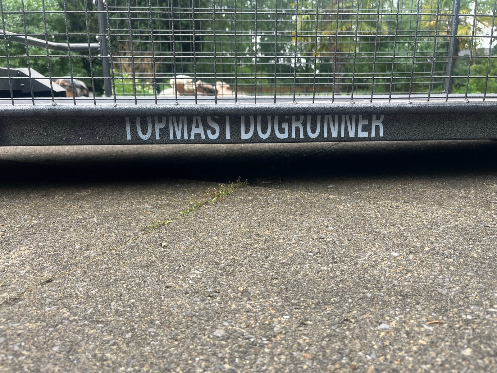 Topmast dogrunner, Ophalen