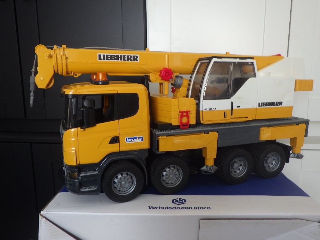 Bruder Scania Super vrachtwagen hijskraan, Ophalen of Verzenden, Zo goed als nieuw