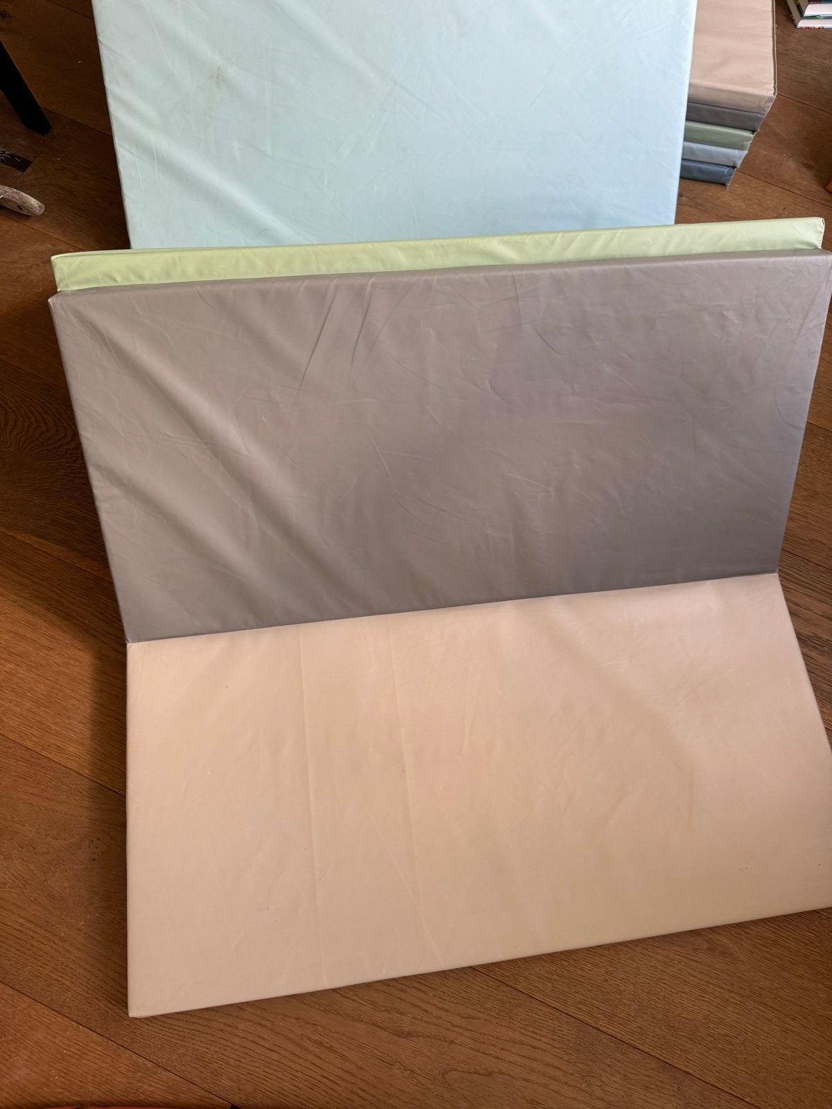 2 IKEA speelmatten/gymmatten groen/blauw, Ophalen, Zo goed als nieuw