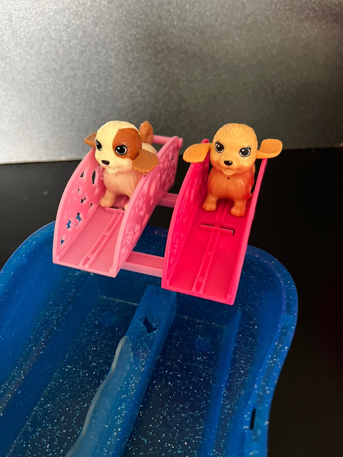 Barbie puppy wedstrijd, Kinderen en Baby's, Ophalen of Verzenden, Zo goed als nieuw, Barbie