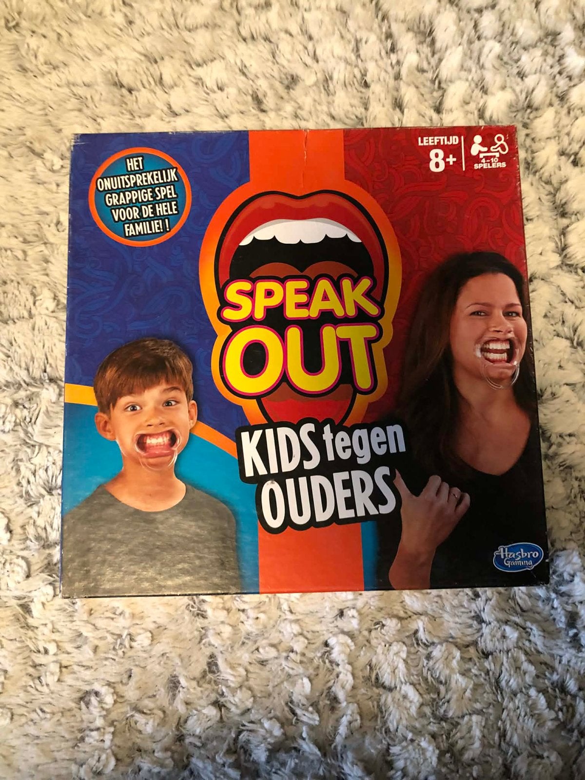 Speak Out Kids tegen Ouders - Hilarisch Gezelschapsspel, Drie of vier spelers, Ophalen of Verzenden, Gebruikt