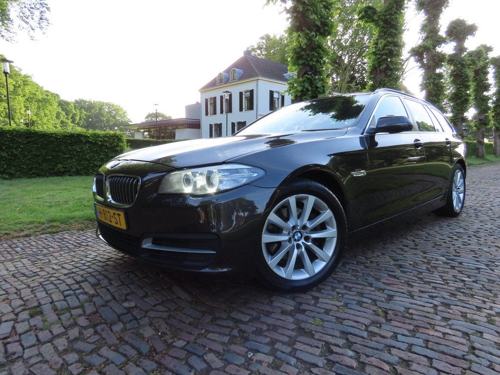 BMW 5 Serie Touring 520d High Executive Leer Keyless Led BI, Auto's, Automaat, Achterwielaandrijving, Automatische klimaatregeling