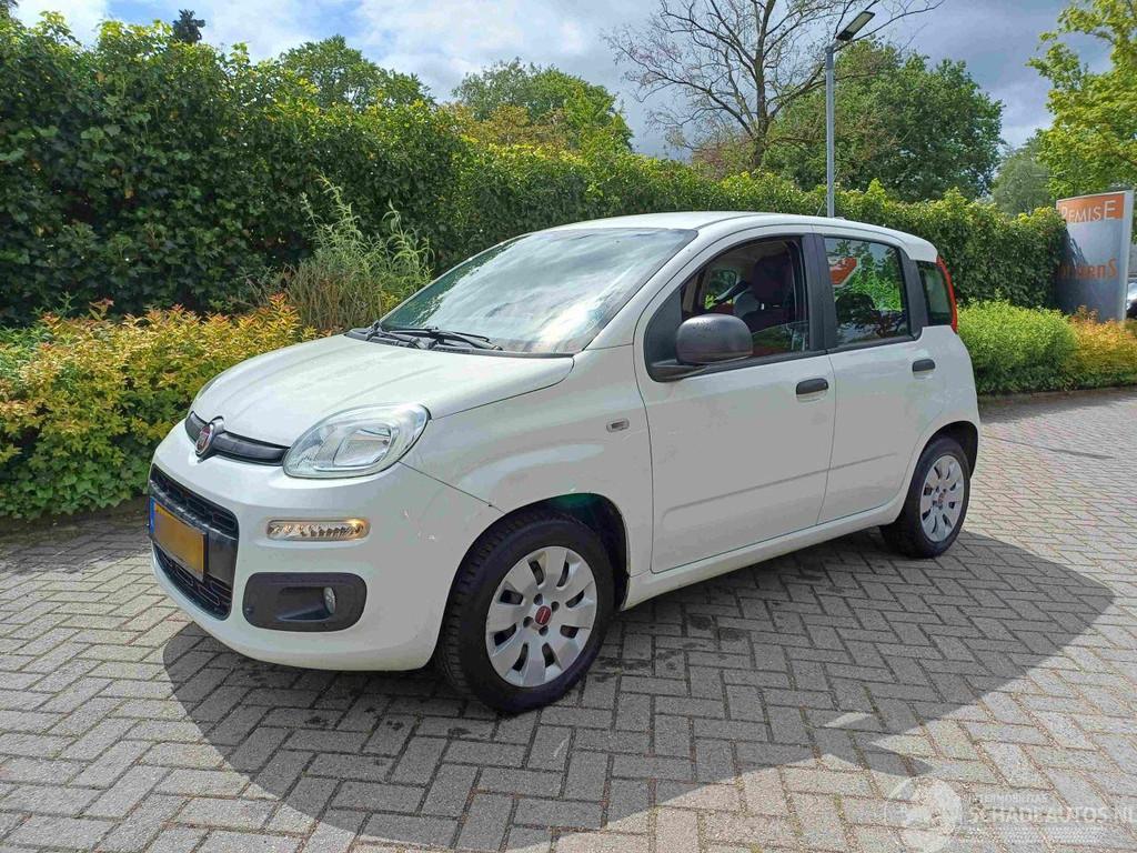 Fiat Panda 1.2 Lounge airco (bj 2016), Auto diversen, Schadeauto's, 1242 cc, Wit, Handgeschakeld, Hatchback