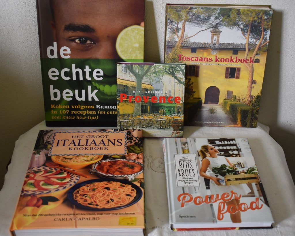 verzameling 5 x kookboek oa Toscaans Kookboek, Boeken, Ophalen of Verzenden, Gelezen