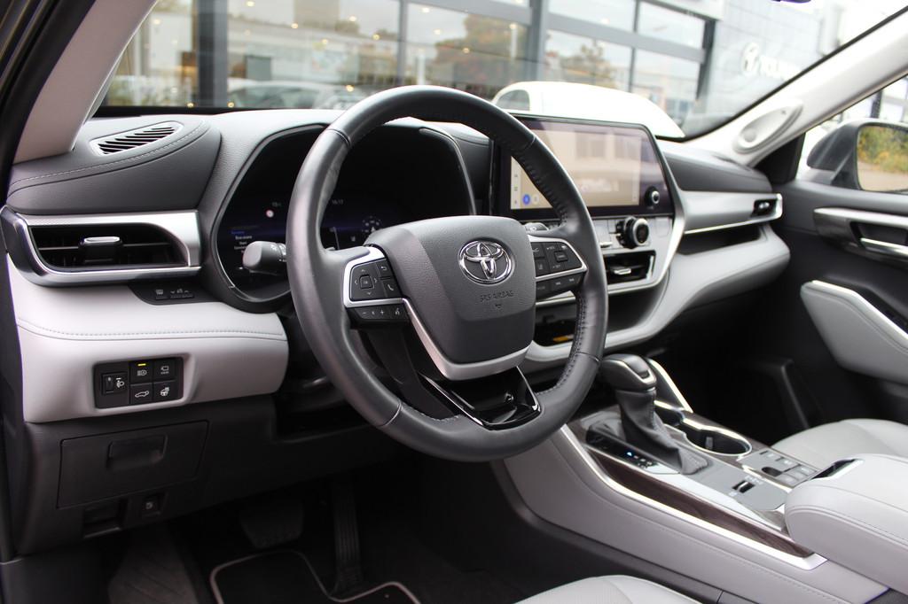 Toyota highlander 2.5 AWD Hybrid Premium 7-pers. | Rijklaar, Auto's, Automaat, 12 maanden, Verwarming stoelen achter, Gebruikt