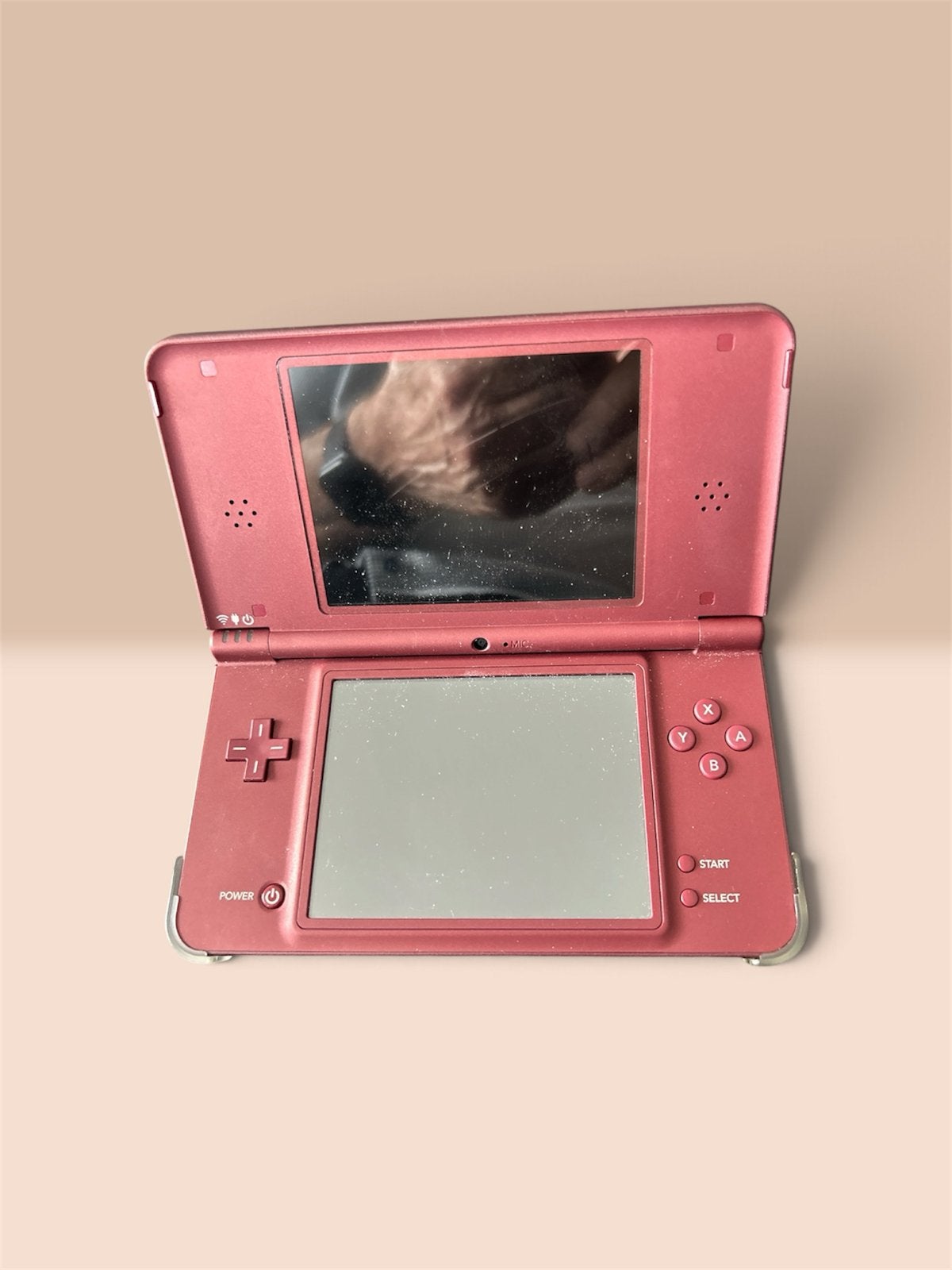 Roze Nintendo DSi XL met hoesje, Spelcomputers en Games, Dsi XL, Ophalen of Verzenden, Zo goed als nieuw, Roze