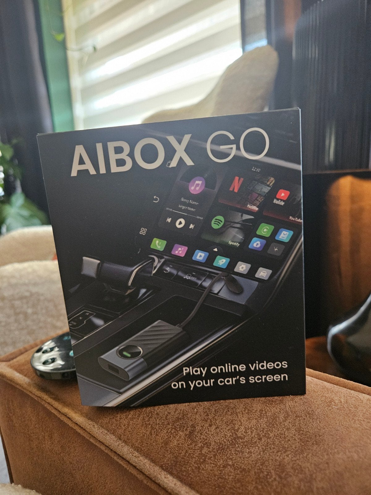 AIBOX GO - Speel online video's af op je autoscherm, Auto diversen, Ophalen of Verzenden, Zo goed als nieuw