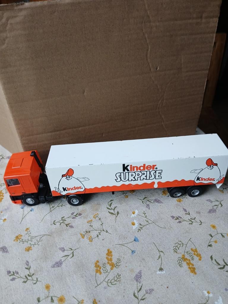 DAF 95 400 met oplegger.  Lion car met werk, Hobby en Vrije tijd, Ophalen of Verzenden, Gebruikt, Bus of Vrachtwagen, Lion Toys
