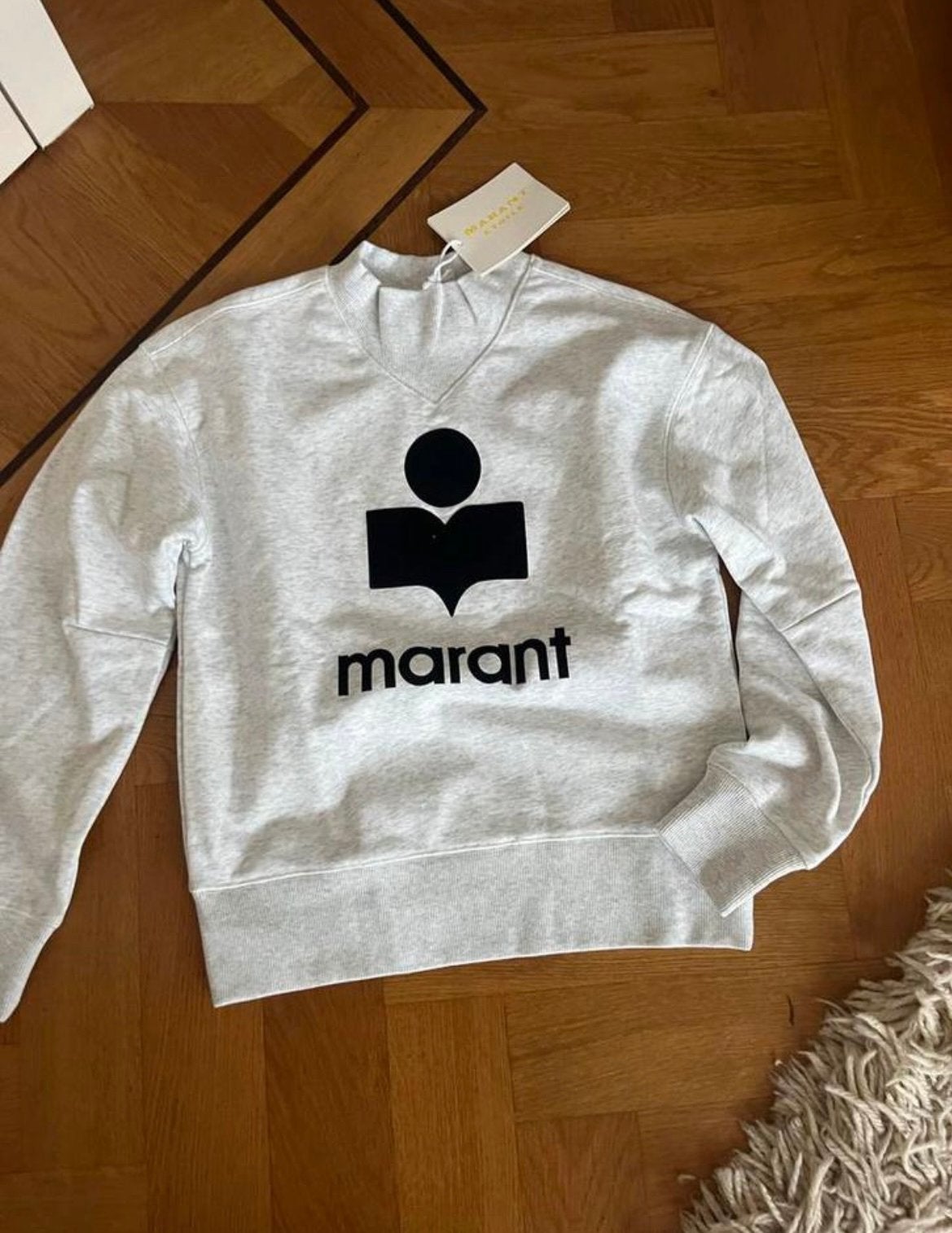 Isabel Marant Étoile Logo Sweater Lichtgrijs – Nieuw, Ophalen of Verzenden, Nieuw, Maat 46 (S) of kleiner, Grijs