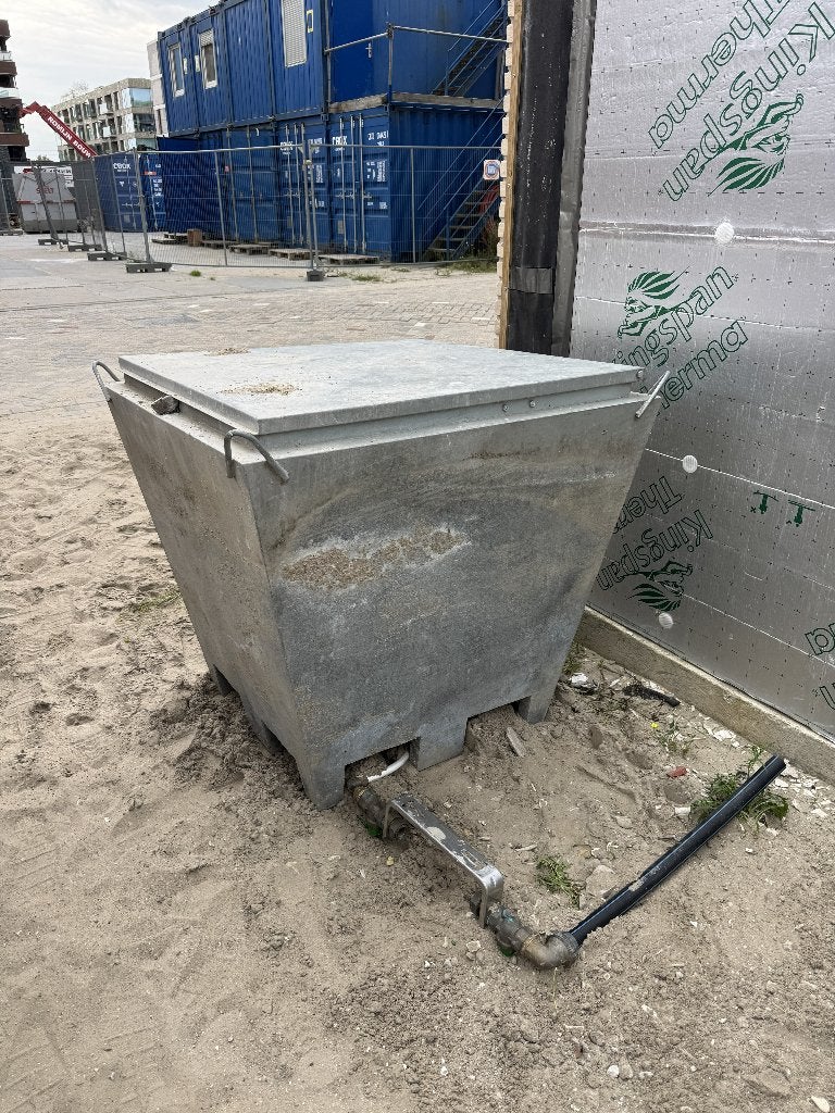 Verzinkte bouwwaterput / watermeterput bouwplaats, Ophalen, Gebruikt, Overige typen