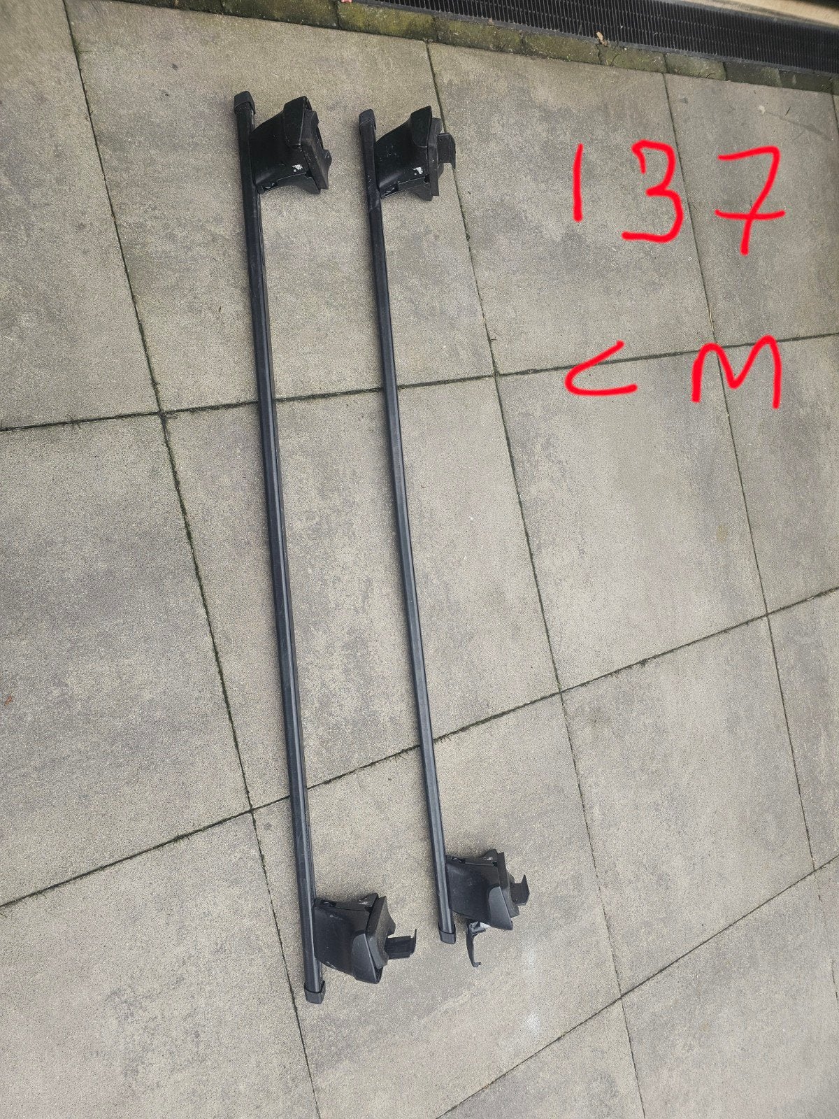 Thule dakdragers, Ophalen
