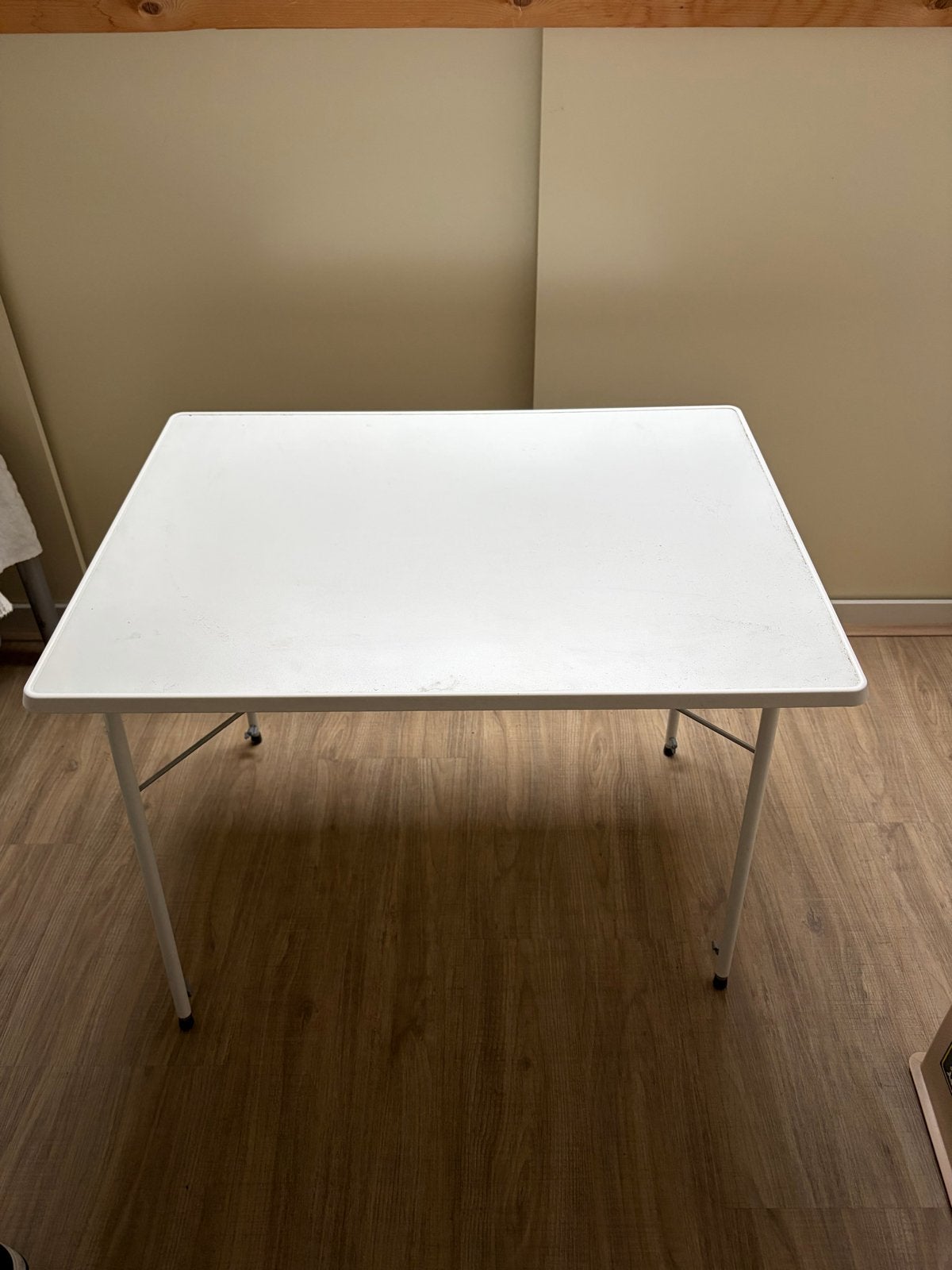 Kampeertafel of handige bijzettafel, Ophalen, Gebruikt, Campingtafel