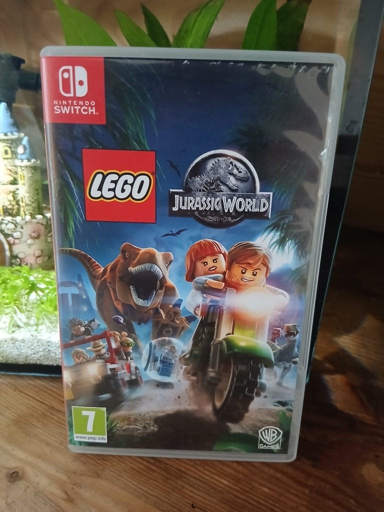 LEGO Jurassic World Nintendo Switch - Zo goed als nieuw, Avontuur en Actie, 2 spelers, Eén computer, Ophalen of Verzenden