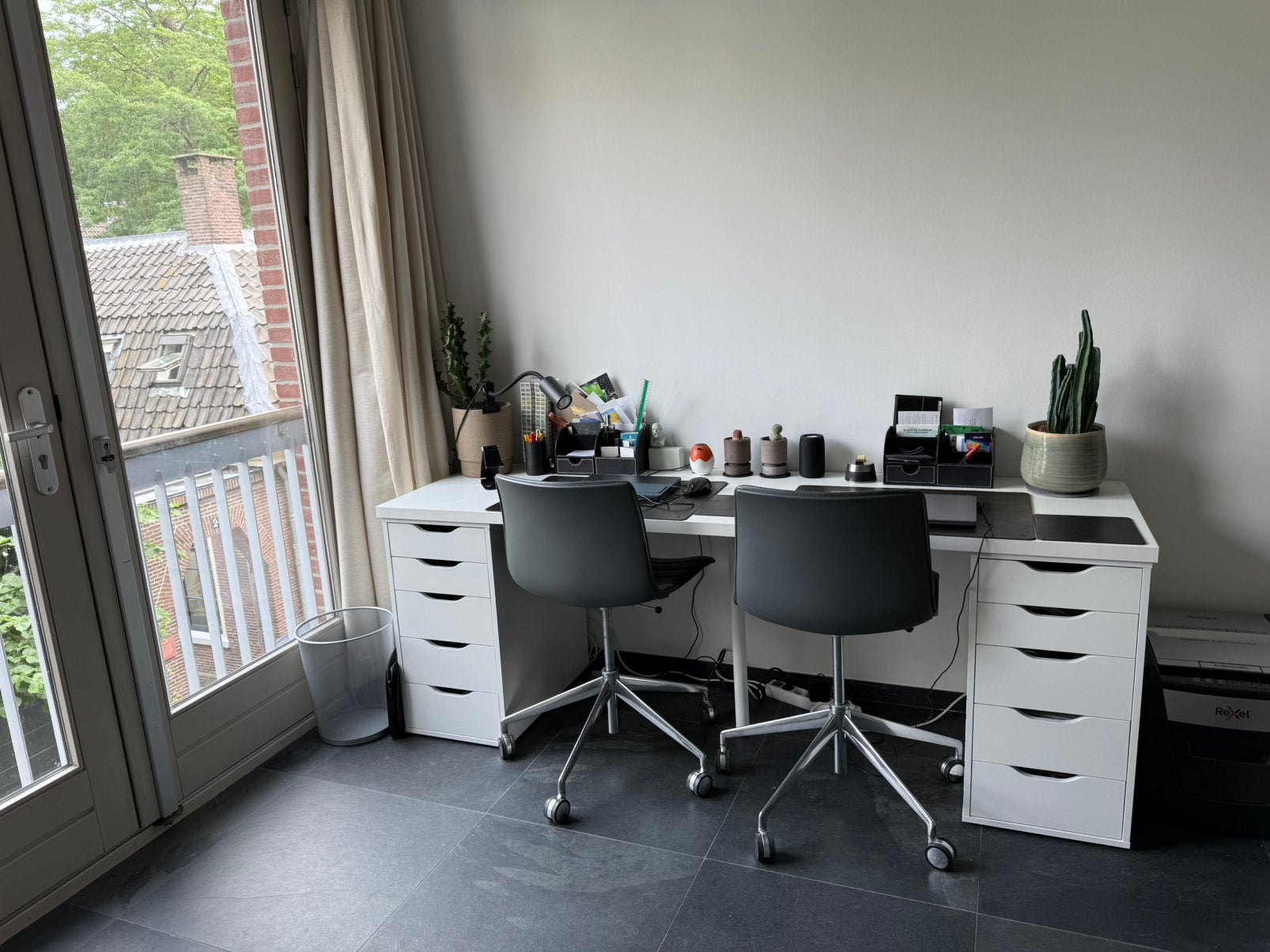 Ikea Lagkapten Alex bureau 200 cm bij 60 cm en 2 ladeblokken, Ophalen, Zo goed als nieuw
