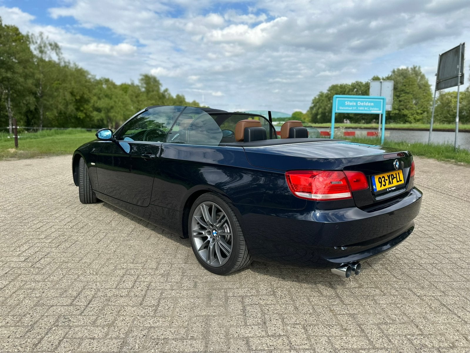 BMW Cabrio 325i | Dealer OH | Youngtimer | M-perf uitlaat, Auto's, 13 km/l, Dealer onderhouden, Achterwielaandrijving, Euro 6