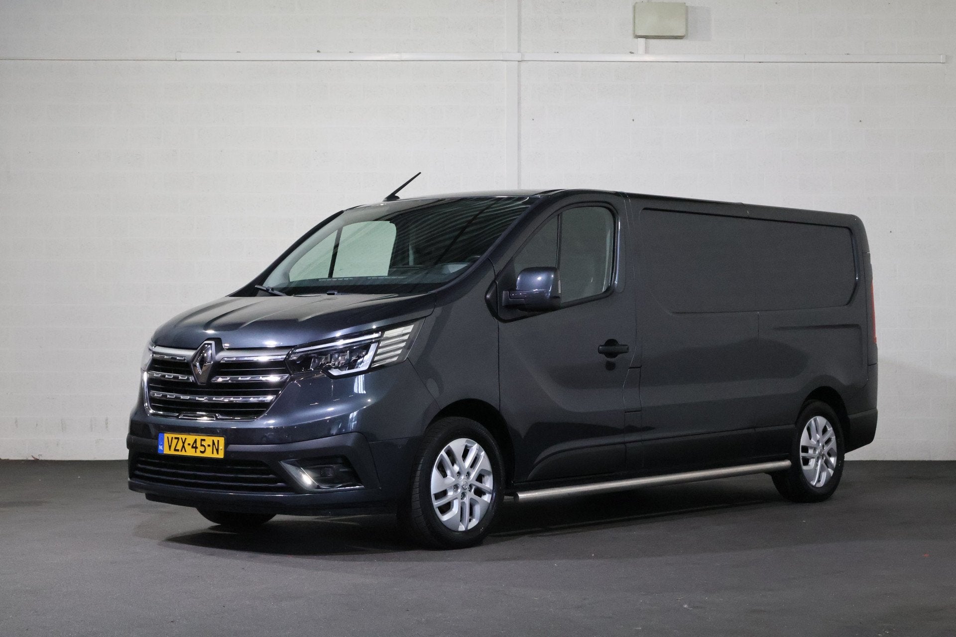 Renault Trafic 2.0 dCi 150pk L2 H1 Work Edition Automaat, Gebruikt, Euro 6, 4 cilinders, 150 pk