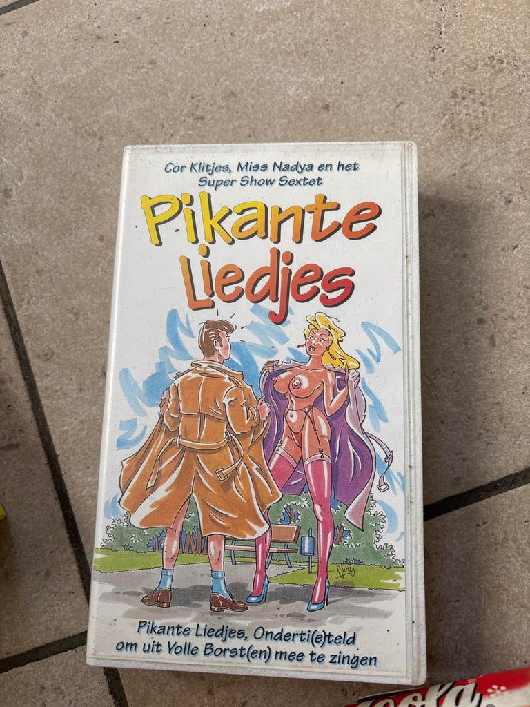 DVD en kaset 18+, Alle leeftijden, Ophalen of Verzenden, Zo goed als nieuw